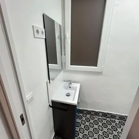 Apartamento Recien Reformado Con 5 Habitaciones Y 3 Banos Madrid Exterior photo